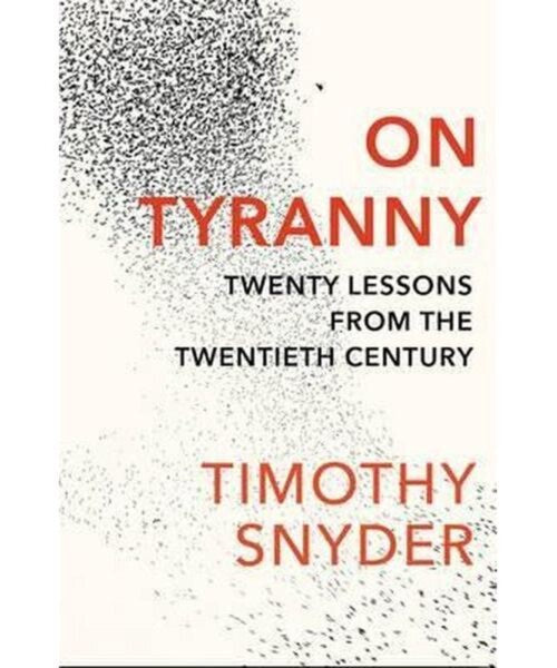 On Tyranny by Timothy Snyder te koop op hetbookcafe.nl